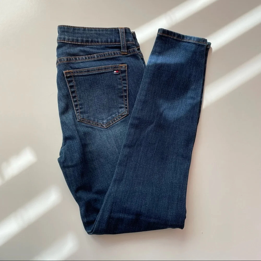 Tommy Hilfiger Skinny Blue Jeans Medium Wash Casual Denim Size 2 Short - Picture 5 of 9